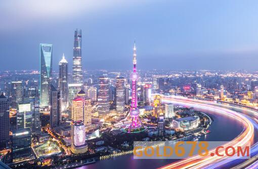 发改委还称,今年拟安排中央预算内投资5,076亿元人民币,用于重大战略重大工程和重点建设任务;将推动电力、石油、天然气和铁路、银行、电信及军工等领域混合所有制改革试点。并将继续加大棚改货币化安置力度,加快实施1亿非户籍人口在城市落户方案。