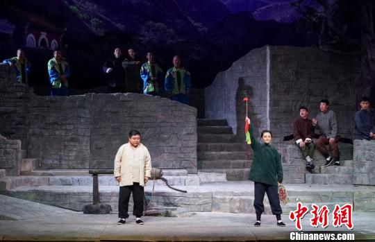 舞台史诗剧《永定人家》首演讲述北京“母亲河”今昔